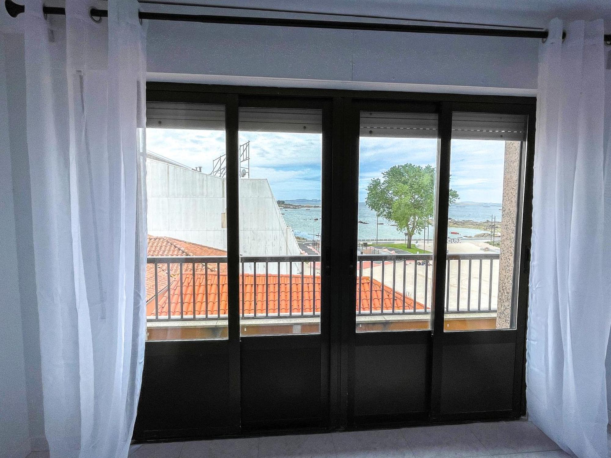 Complejo Tamanaco Illa De Arousa 3000 Экстерьер фото